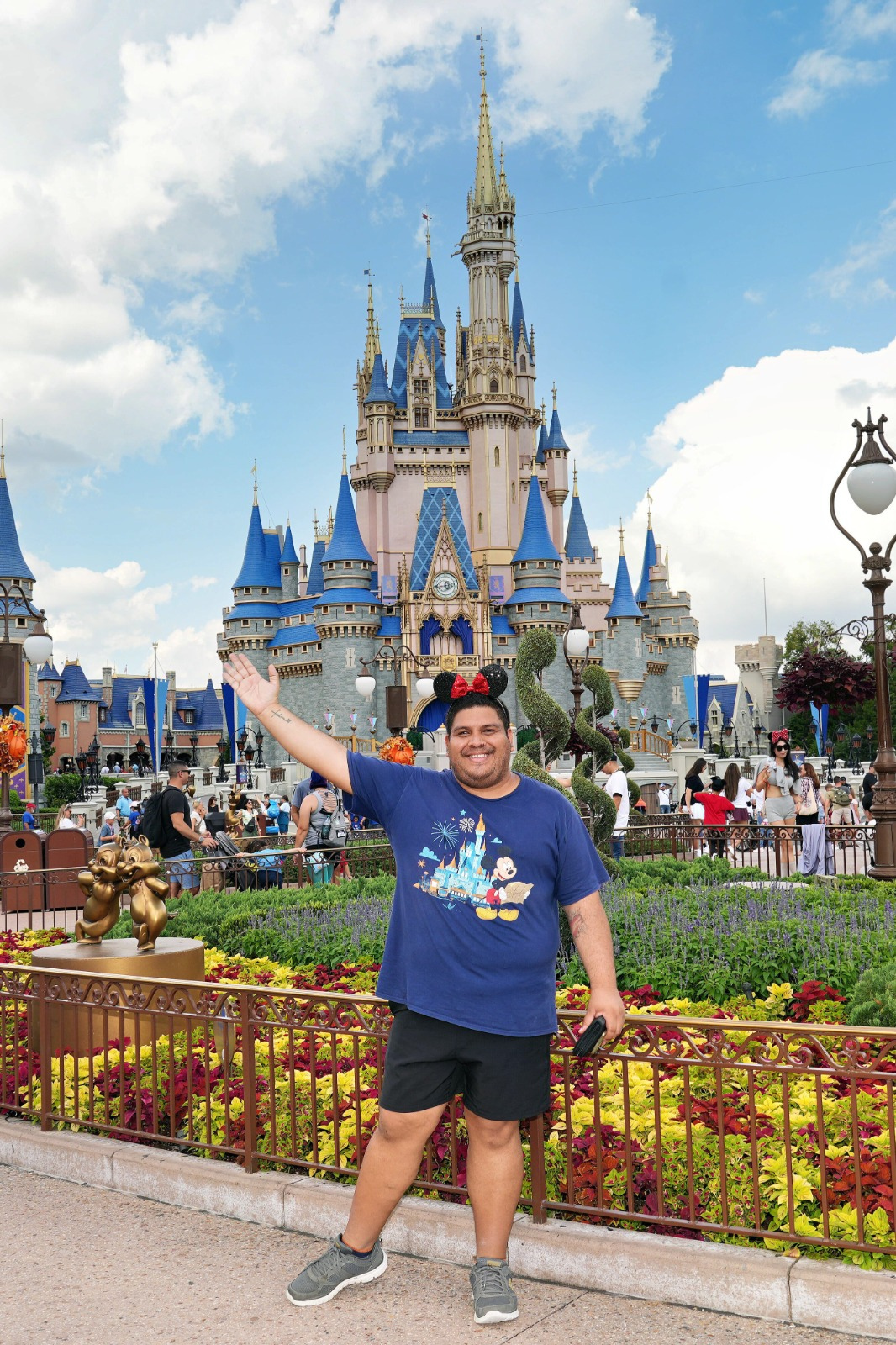 c48b36ff be91 4fb4 b969 bede55a7ec14 agente disney y universal